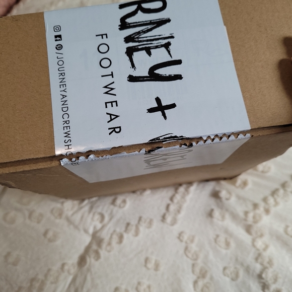 Journey + Crew Wedding Shoes - Picture 6 of 7